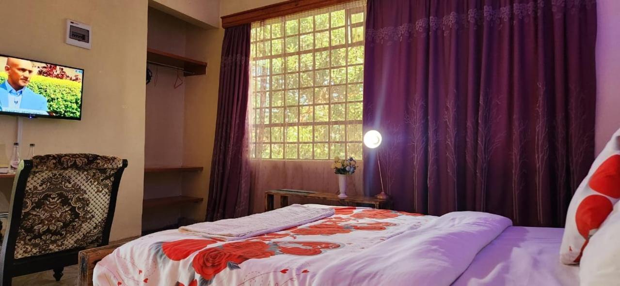 Sparkles Resort Meru Экстерьер фото